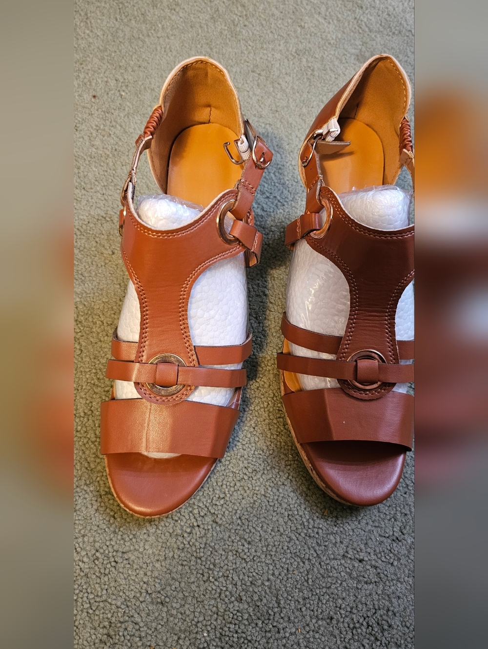 Women’s Brown Leather T-Strap Sandals